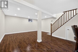 303 Rossland Rd W in Whitby, ON - Building Photo - Building Photo