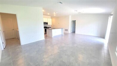 772 Daring Dr in Davenport, FL - Foto de edificio - Building Photo