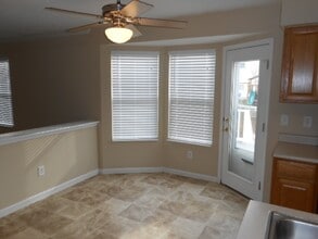 90 Knights Bridge Dr N in Pickerington, OH - Building Photo - Building Photo