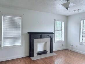 2600 NW 12th St in Oklahoma City, OK - Building Photo - Building Photo