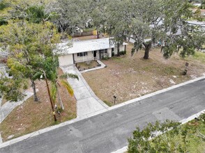 605 E River Dr in Tampa, FL - Building Photo - Building Photo