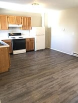 17 E Louther St in Carlisle, PA - Building Photo