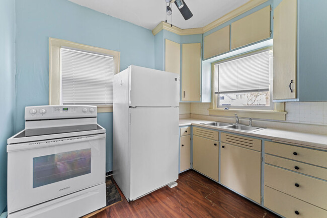 1014 Wright St, Unit Upper