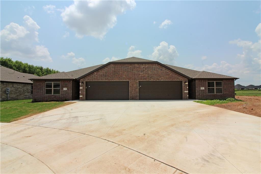 1503 Purple Finch St in Centerton, AR - Building Photo