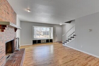 3848 S Inca St in Englewood, CO - Building Photo - Building Photo