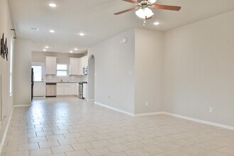 31619 Heguy Pass in Fulshear, TX - Building Photo - Building Photo