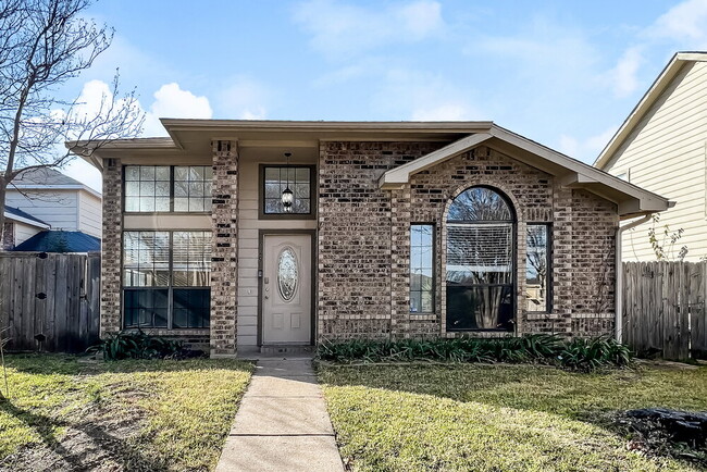 529 Horse Shoe Bend in Mesquite, TX - Building Photo - Building Photo