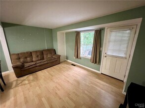 4431 Heritage Dr in Liverpool, NY - Building Photo - Building Photo