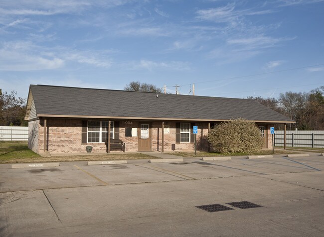 Oxford Court in Shreveport, LA - Foto de edificio - Building Photo