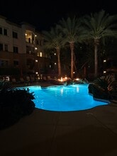 5450 E Deer Valley Dr, Unit TOSCANA condominiums in Phoenix, AZ - Foto de edificio - Building Photo