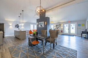 Villager Apartments in Centerville, OH - Building Photo