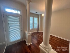 819 Northeast Dr in Davidson, NC - Building Photo - Building Photo
