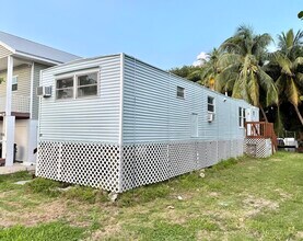 728 92nd St in Marathon, FL - Building Photo - Building Photo