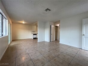 4007 Danford Pl in Las Vegas, NV - Building Photo - Building Photo