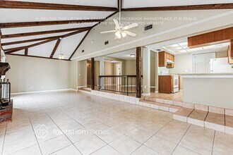 808 Black Knight Dr in Valrico, FL - Building Photo - Building Photo