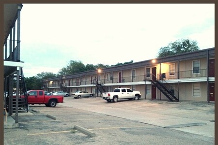 Whispering Hills Apartments in Killeen, TX - Building Photo