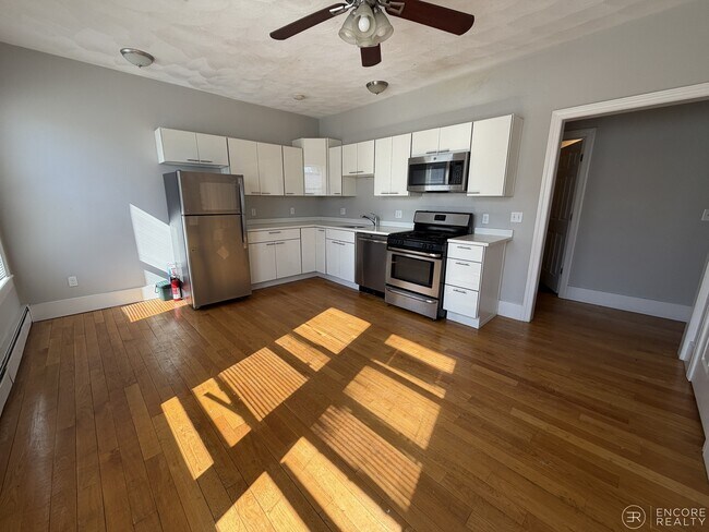 property at 33 Portsmouth St