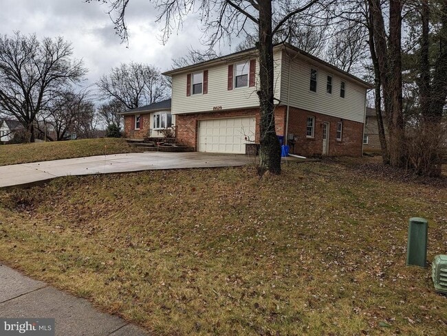 property at 19529 Olney Mill Rd