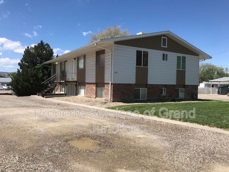 2855 Elm Cir in Grand Junction, CO - Building Photo