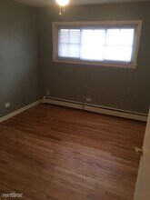 630 Lincoln St in Addison, IL - Foto de edificio - Building Photo