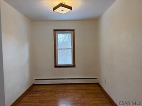 927 East Ave in Johnstown, PA - Building Photo - Building Photo