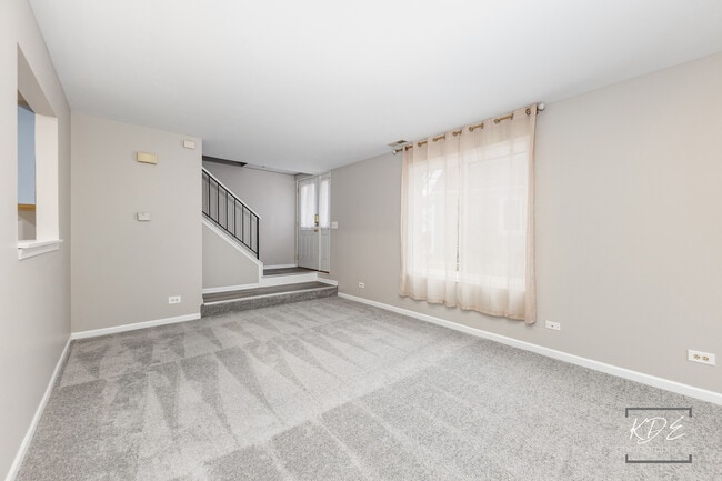 2691 Stanton Ct in Aurora, IL - Building Photo - Building Photo