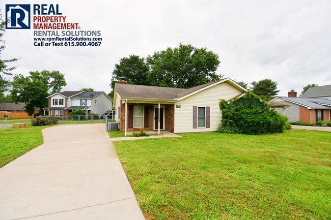 621 Lilly Ln in Murfreesboro, TN - Building Photo - Building Photo