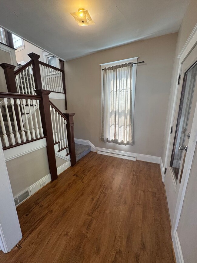 property at 814 Cass St