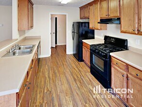 440 Spring Lake Terrace in Covington, GA - Building Photo - Building Photo