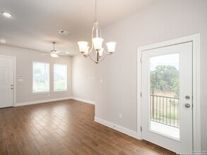 361 High Dr in Spring Branch, TX - Building Photo - Building Photo