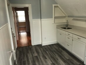 63 Hale St in Beverly, MA - Building Photo - Building Photo
