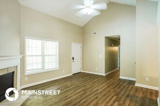 6670 South Ave in Union City, GA - Building Photo - Building Photo