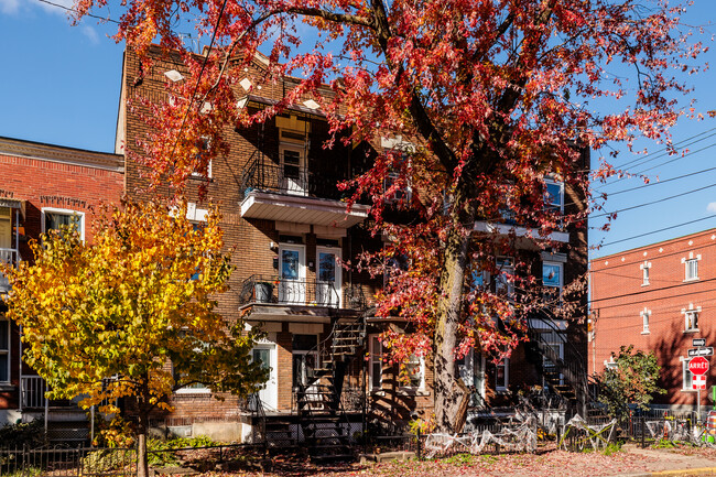 3907 Joseph Rue in Verdun, QC - Building Photo - Building Photo