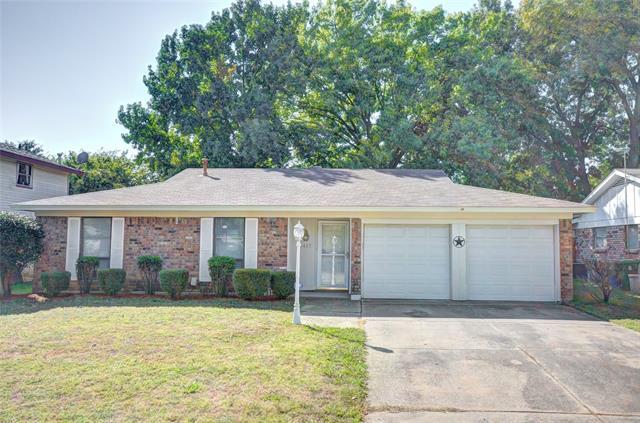 property at 1417 Norwood Dr
