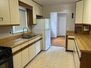 6223 60th Pl in East Riverdale, MD - Building Photo - Building Photo