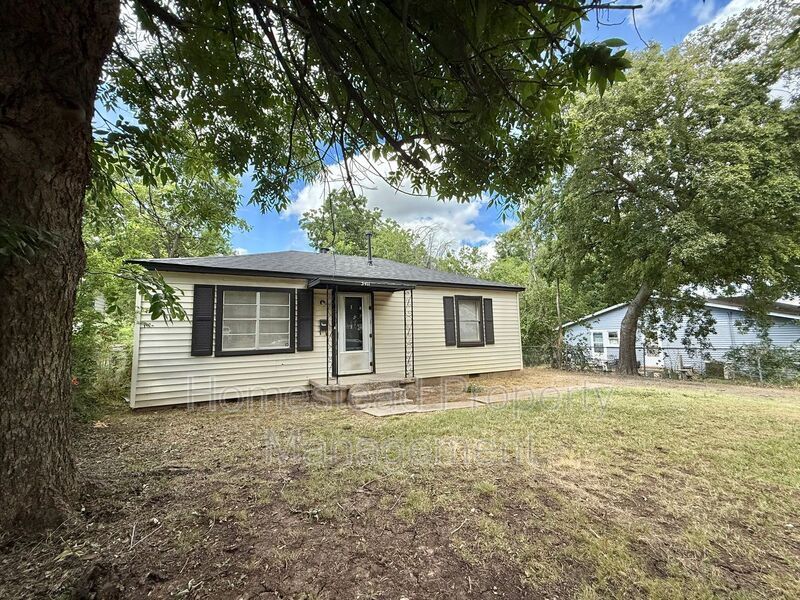3411 NW 27th St in Oklahoma City, OK - Building Photo