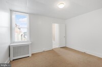 2773 Helen St photo'