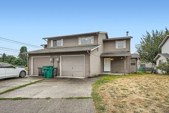 2025 C St SE in Auburn, WA - Building Photo - Building Photo