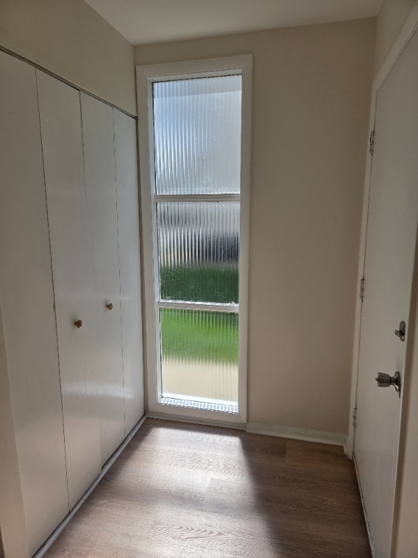 property at 724 Whitesail Dr