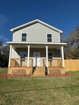 300 Bowman St in Monticello, FL - Building Photo