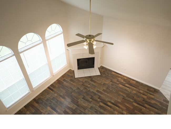 property at 4325 Palmdale Dr