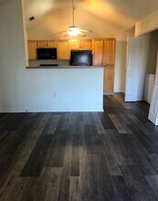 222 Harts Cove Way in Seneca, SC - Building Photo - Building Photo