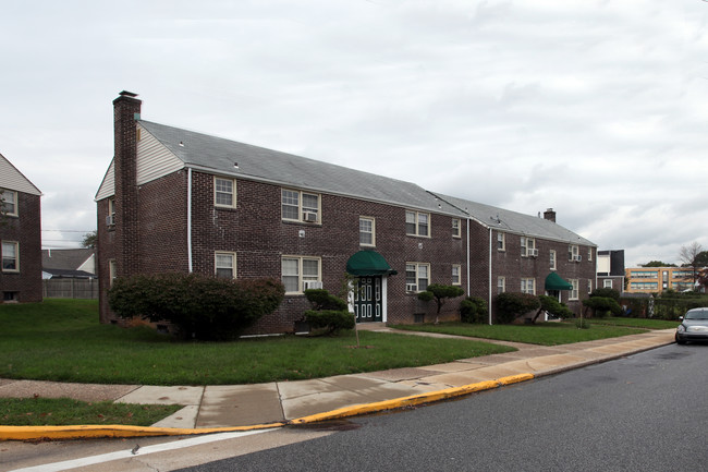 Parklynn Apartments in Wilmington, DE - Building Photo - Building Photo