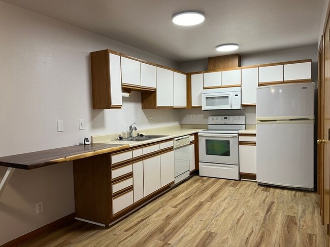 4244 Wintergreen Cir in Bellingham, WA - Building Photo - Building Photo