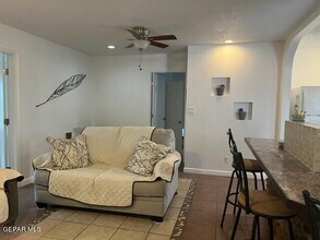 6420 Cheyenne Trail in El Paso, TX - Building Photo - Building Photo