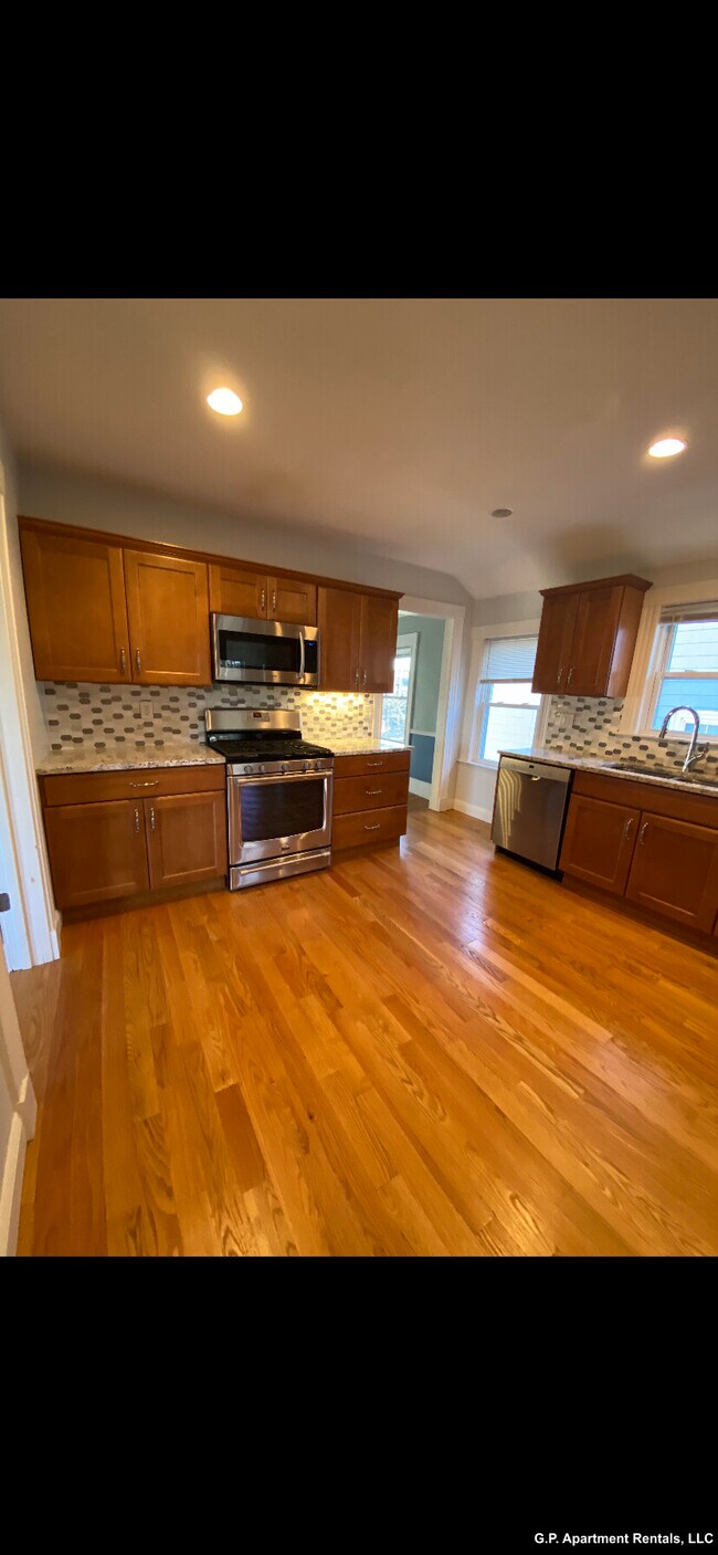 7 Acton St Apartments and Nearby Arlington Apartments For Rent