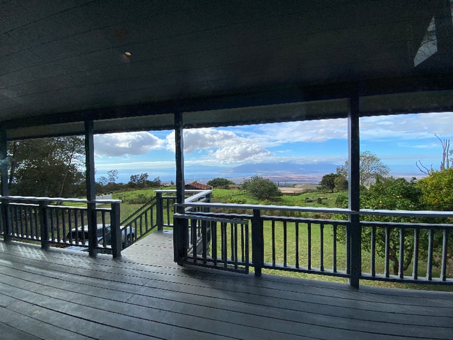 property at 7721 Kula Hwy