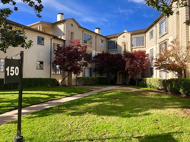 Monterey Garden in San Mateo, CA - Building Photo