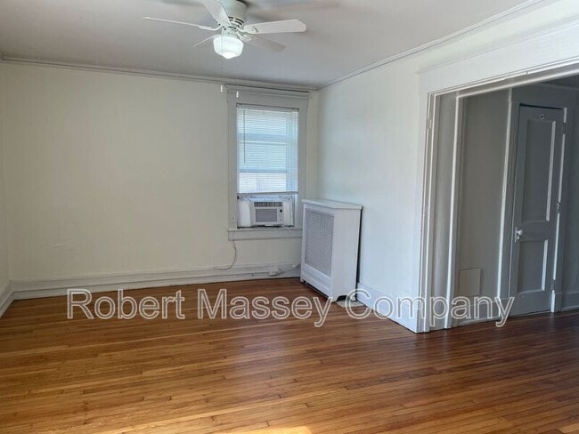 property at 2014 Cherokee Pkwy