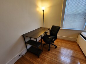 66 Brook St-Unit -2 in Quincy, MA - Building Photo - Building Photo